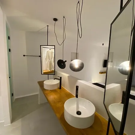 Apartment Agrabely &