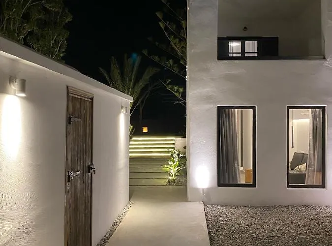 Апартаменты Agrabely & Galanado