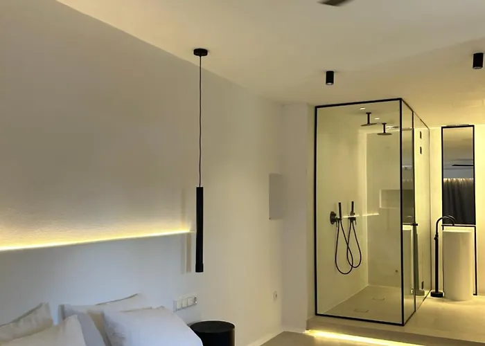 Agrabely & Апартаменты Galanado